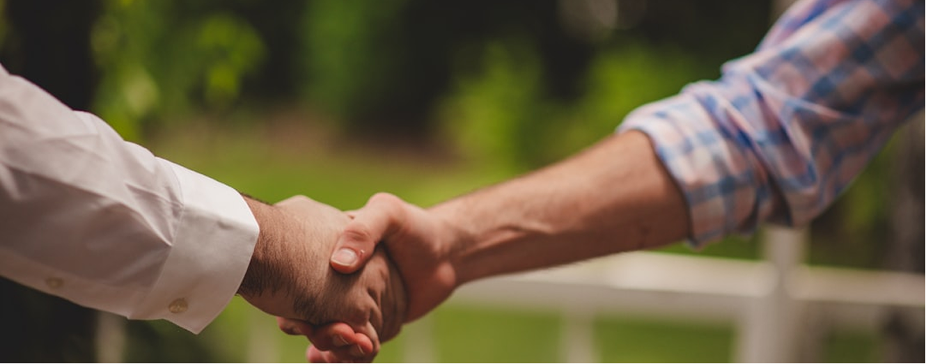 Handshake between team members